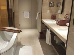 -上海衡山路十二号华邑酒店
