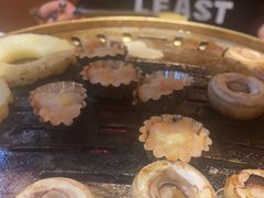 -闻老头·菊花炭烤肉(D11店)