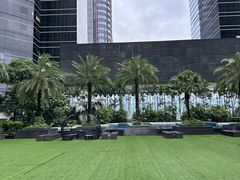 -深圳温德姆至尊酒店·大堂吧·户外花园