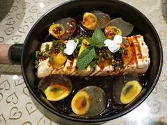 不一样的皮蛋豆腐-大鸭梨烤鸭(左家庄店)
