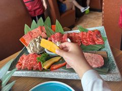 -炼火烤肉店