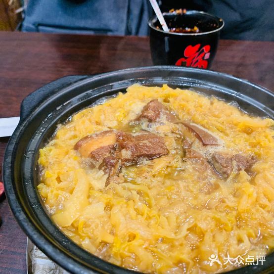 云福哈尔滨坛肉(行宫西大街店)