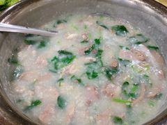 -标记美食新鲜猪杂(兴南大道店)
