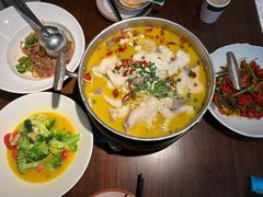 农家烧开化清水鱼-渔沧米缸·绍兴美食(万达店)