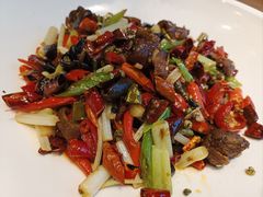 -临界音乐酒馆·小龙虾·江湖菜(华熙LIVE·鱼洞店)