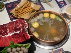 吊龙-牛村来人潮汕牛肉火锅(西单店)