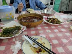 -洪霞餐馆