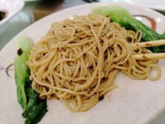 蟹油捞面-三辣馆