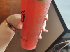 -须尽欢·冰淇淋&中国茶(翔殷路店)