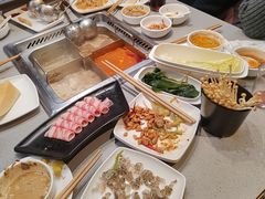 -海底捞火锅(新松江路生日主题店)