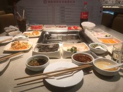-海底捞火锅鲜切牛肉主题店(长寿路店)