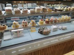-焙丽拾光(麦凯乐直营店)