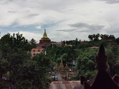 -ခြောက်ထပ်ကြီးရွှေသာလျောင်းဘုရားကြီး