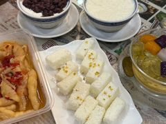 -周大娘牛乳(旧寨古村总店)
