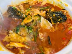 -魏铭鱼头捞饭(晋阳路店)