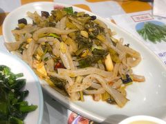 -钟记家菜(红专南路店)