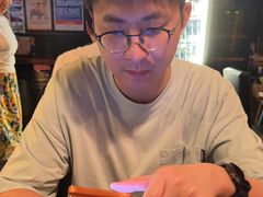 -SISTERS BAR RESTAURANT川意酒馆(嘉善老市H楼店)