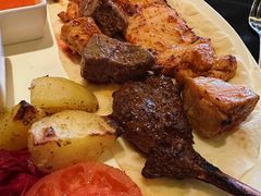 -Efes Turkish & Mediterranean Cuisine 艾菲斯餐厅(陆家嘴店)