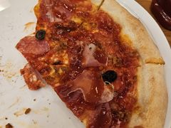 -城市大道红炉披萨烘焙坊