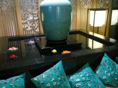 -新盈光·云会所(百丈东路店)