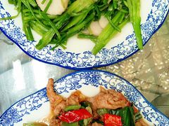 -阿鹏故事云南野生菌火锅(人民路店)