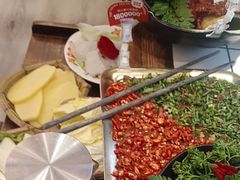 -热火朝天鲜切牛肉火锅(南强街巷店)