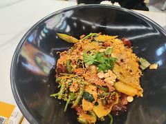 -醉人椒麻辣香锅(王府井喜悦店)