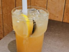 -锅飘飘·东北铁锅炖(雨花客厅店)
