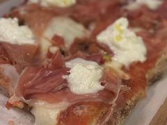 -卡佩罗意大利餐厅及酒吧Al Cappello Trattoria