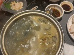 -半岛翡丽海鲜自助餐厅(观风亭店)