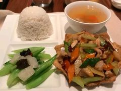 -芊彩餐厅(迪士尼探索家度假酒店)