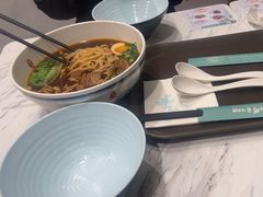 -康师傅私房牛肉面(申虹店)