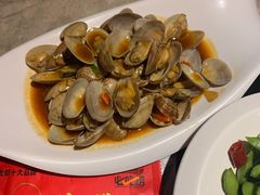 -沪小胖小龙虾(淮海中路旗舰店)