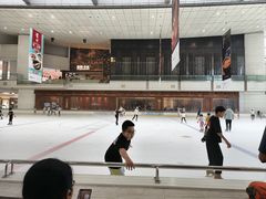 -冰纷万象滑冰场(深圳万象城店)