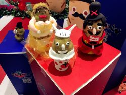 -Hamleys哈姆雷斯(三胞店)