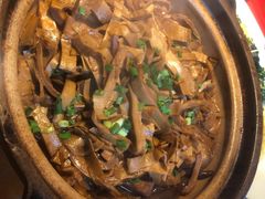 -魏铭鱼头捞饭(晋阳路店)