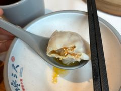 -馋三尺蟹粉小笼(人民广场店)