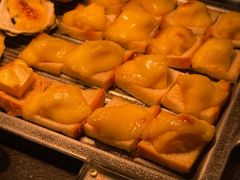 -亚洲国际大酒店·云顶阁旋转自助餐厅