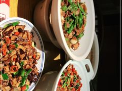 -爱碗亭·鲜炒湖南菜(壹城中心店)