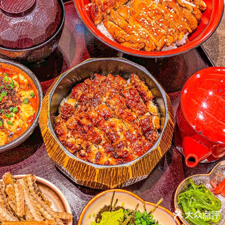 每天下班第一件事就是冲去吃这家鳗鱼饭‼️超赞的一鳗三食[流泪]