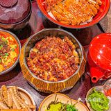 每天下班第一件事就是冲去吃这家鳗鱼饭‼️超赞的一鳗三食[流泪]