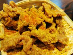-爆炸头阿姨小四川正宗川味小吃(无任何分店)