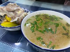 缸子肉的汤-園丁烤肉缸子肉