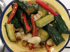 -晓彭肥肠鸡·泡椒鸡火锅(水木天地店)
