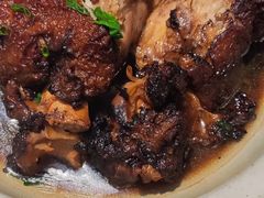 -老码头黑皮肘子锅包肉(赣水路店)