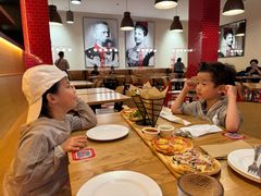 -城市大道红炉披萨烘焙坊