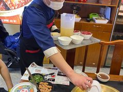 -沸炉重庆老火锅(军事博物馆店)