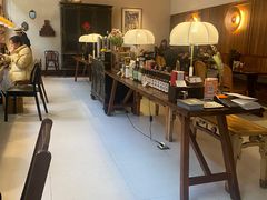 -银米·云南传统过桥米线(双廊黑金冠店)
