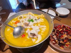 -隔壁老王·家常云南菜(花巷店)