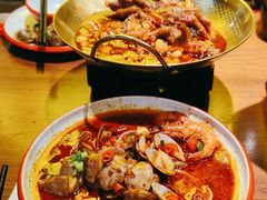 -老闵田螺馆·南昌市井菜·特色小吃(总店)